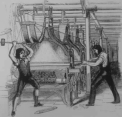 Luddite cassant une machine.png Luddite cassant une machine