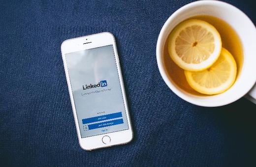 LinkedIn Viadeo et Xing : le déclin des réseaux sociaux locaux B2B est-il définitif ?