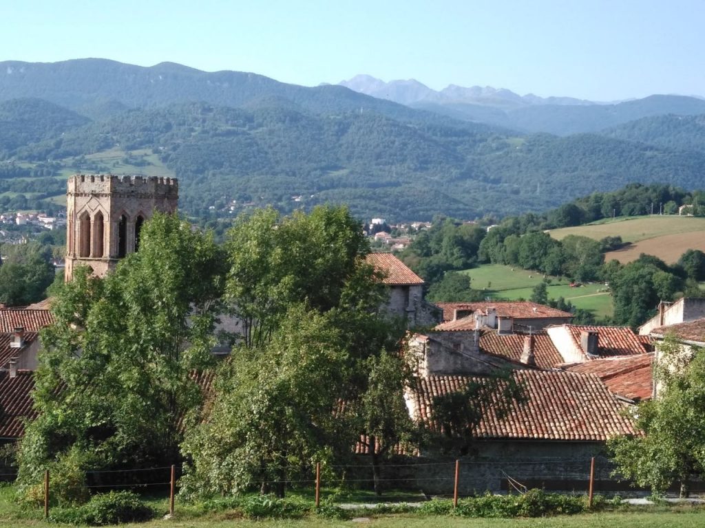 Marre de la pollution ? Il est temps de changer d’air et de venir respirer celui des Pyrénées ariégeoises.
