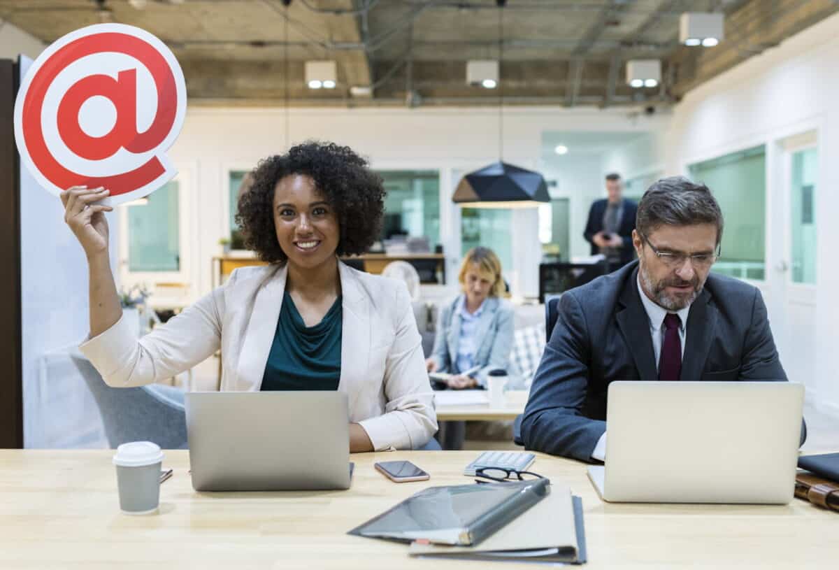 L'Email reste à 60% l'outil de travail préféré des cols blancs en entreprise