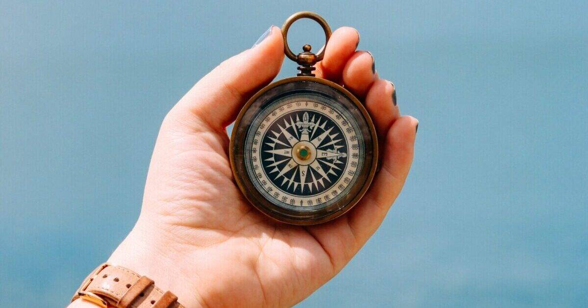 Afin de nous aider à nous orienter, Alain Lefebvre a réalisé un travail de fond sur l'histoire des techniques — que l'on s'ingénie à appeler "technologie" pour céder à la mode du Globish. Ce travail fondamental vous aidera à décrypter les innovations et à prendre, on l'espère, de meilleures décisions.